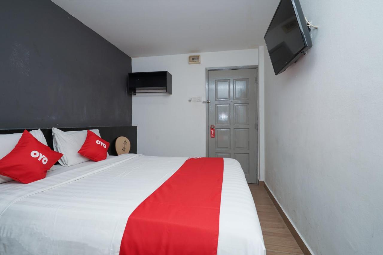 Oyo 90106 Sindbad Hotel Kuala Lumpur Exterior foto
